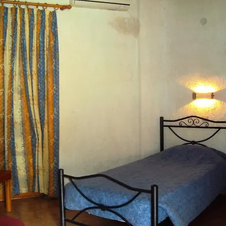 Santa Irena Hotell Poros (Kefalonia)