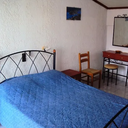Santa Irena Hotel *