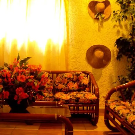 Hotel Santa Irena *